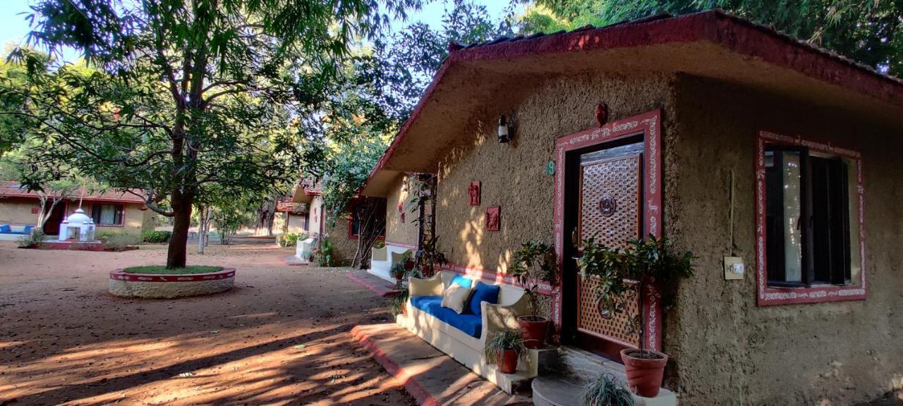 Bandhavgarh Jungle Lodge Tāla Exteriér fotografie