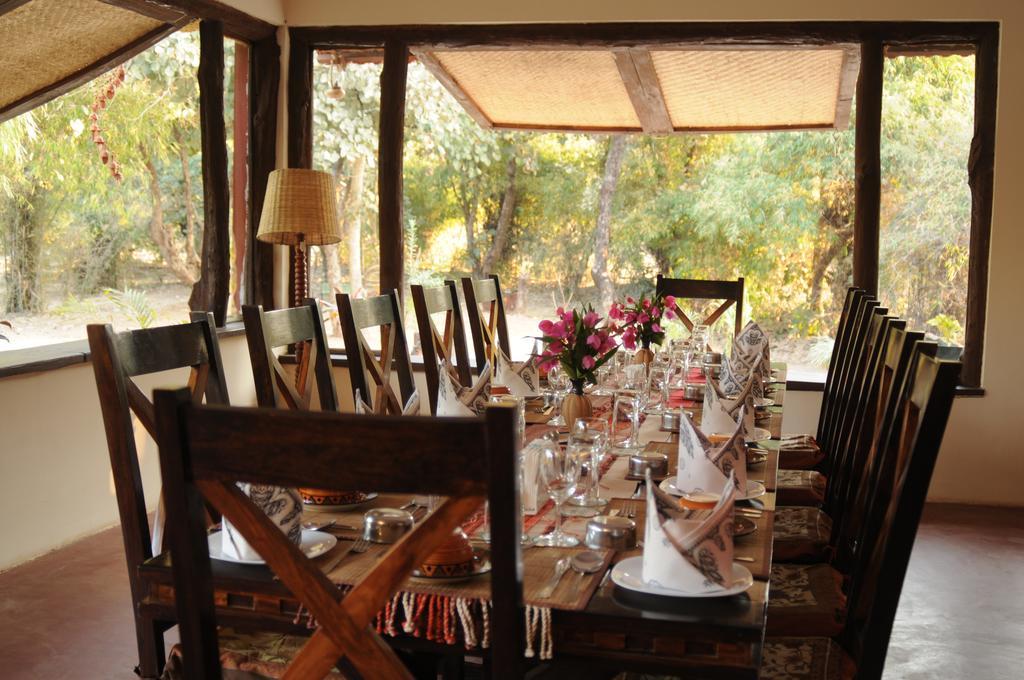 Bandhavgarh Jungle Lodge Tāla Exteriér fotografie